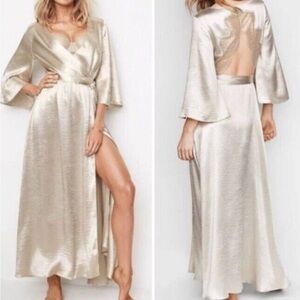 Victoria's Secret Kimono Wrap Robe Long Chantilly Lace Satin Boudoir M/L NEW